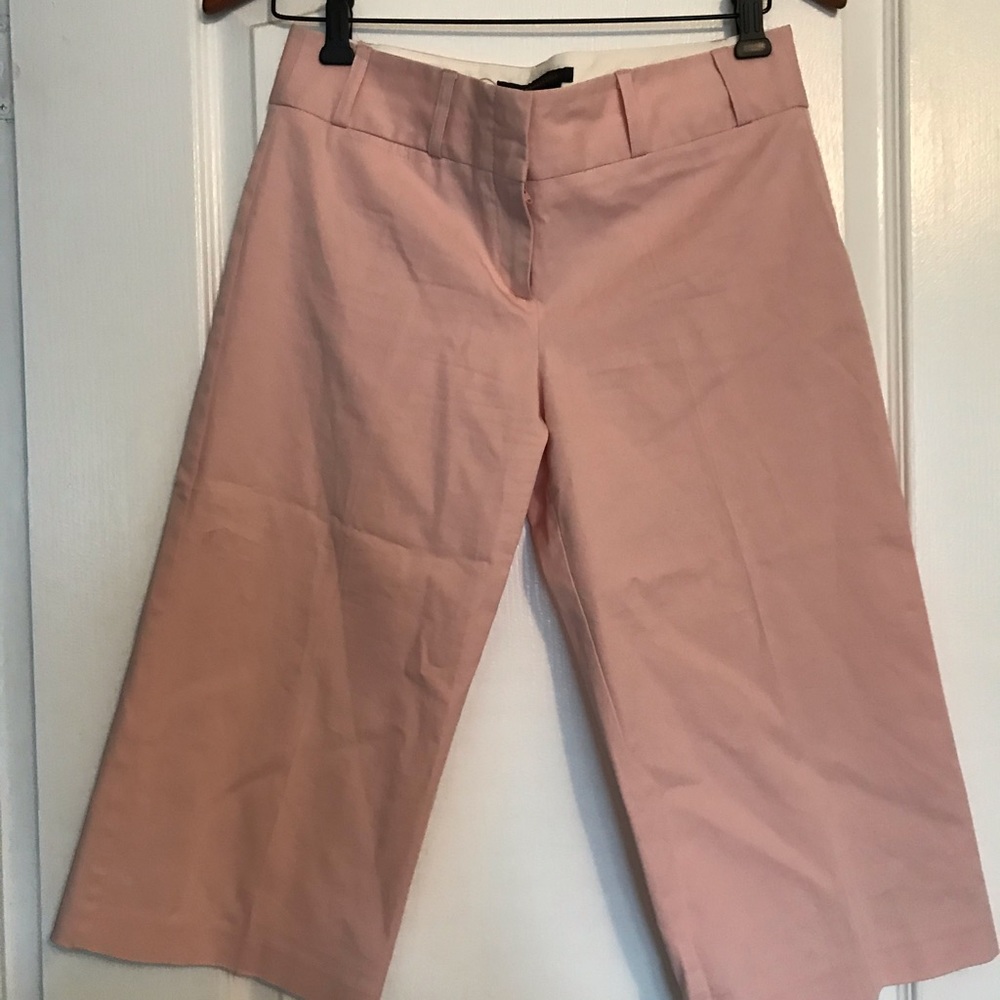 BCBG capris